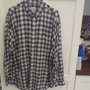 Brooks Brothers men’s plaid shirt | navy & white button-down classic style